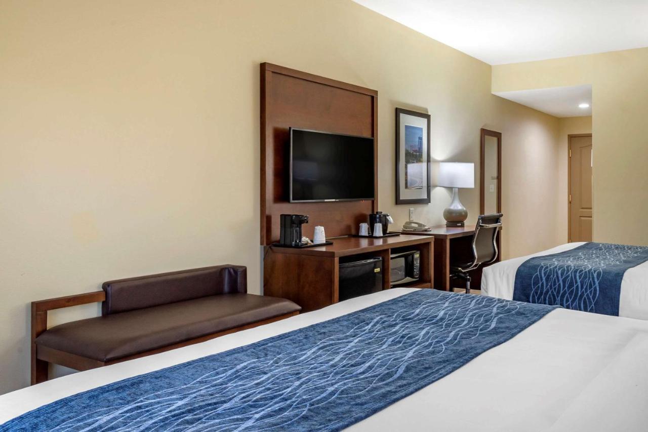 Comfort Inn & Suites High Point - Archdale Exteriér fotografie